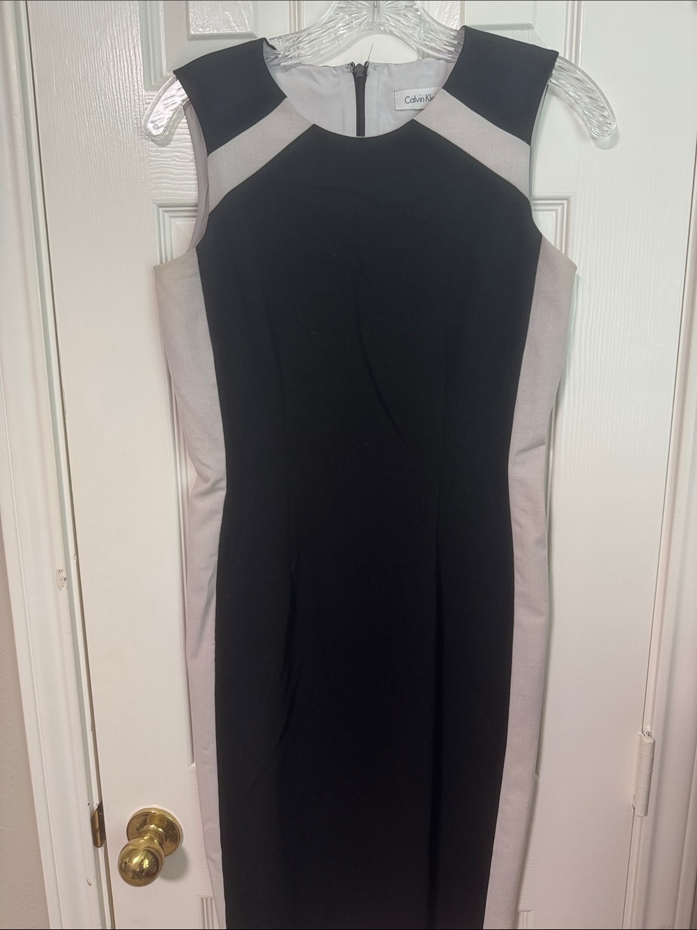 Calvin Klein Black and Light Gray Colorblock Sheath Dress